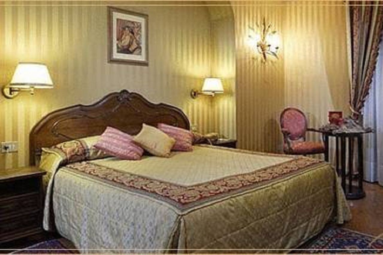 Hotel Monna Lisa Florence Buitenkant foto